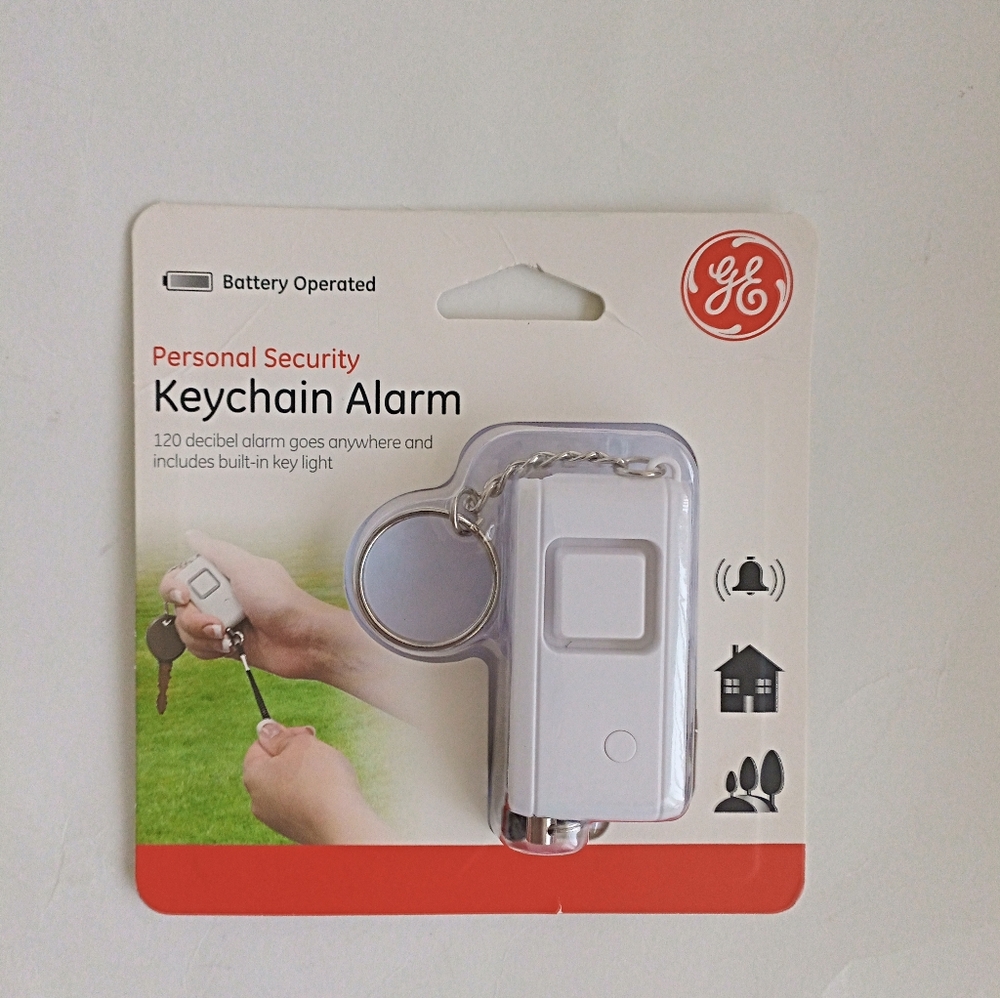 GE Personal Security Keychain Alarm Battery Operated New